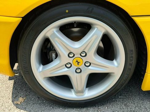 Used 1995 Ferrari F355 Berlinetta RWD image 33