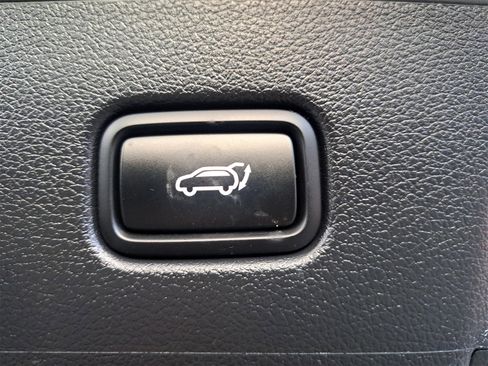 Used 2024 Hyundai Palisade SEL image 14