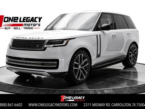 Used 2024 Land Rover Range Rover SE AWD/4WD image 1
