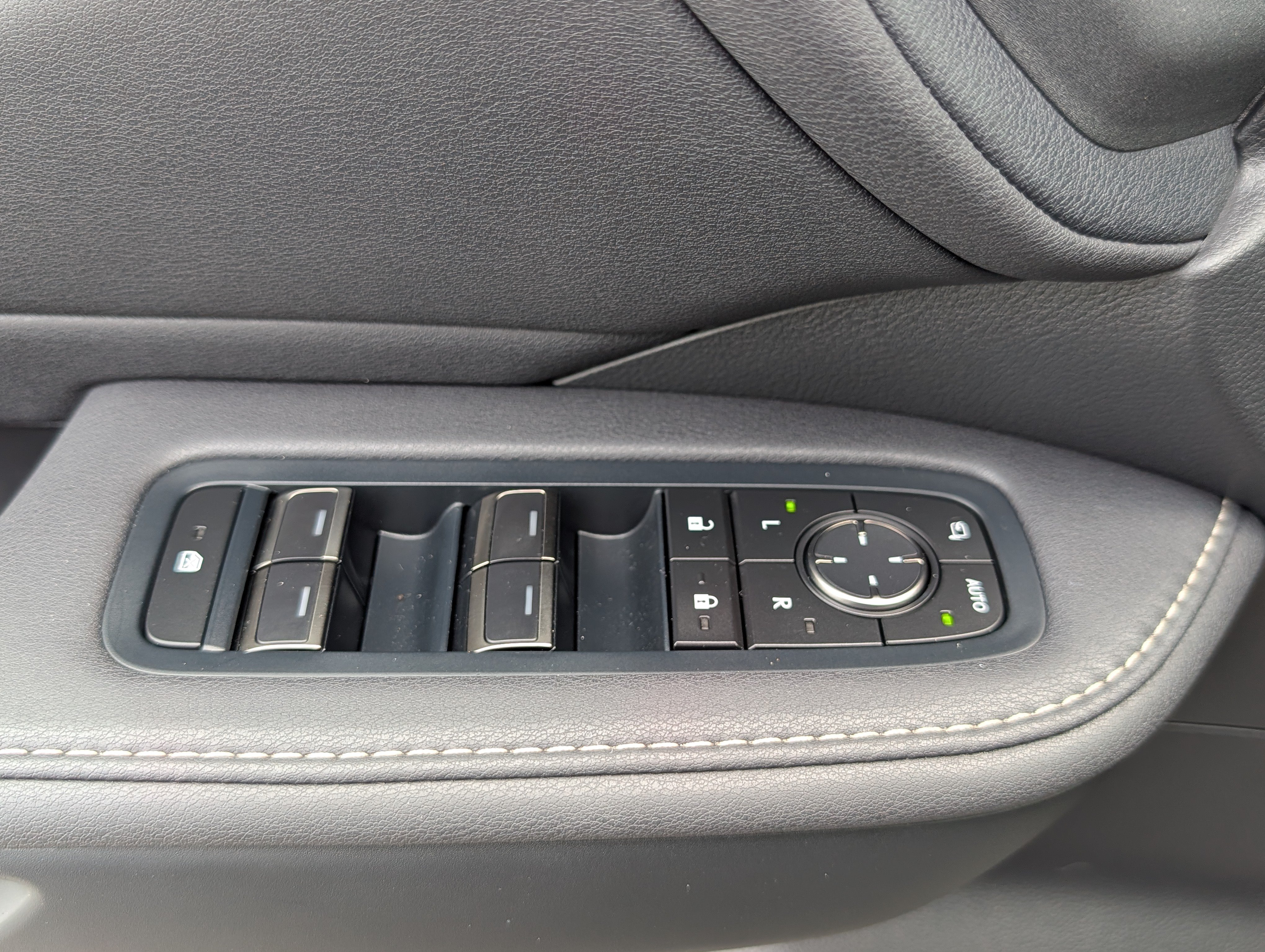 Used 2024 Lexus TX 350 AWD w/ Captains Chair Package image 22