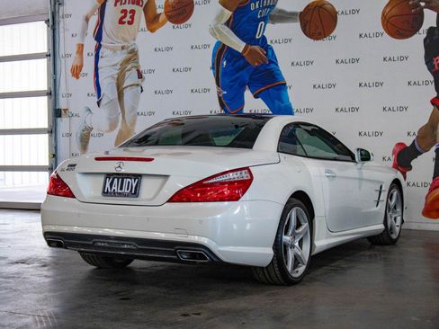 Used 2016 Mercedes-Benz SL 400 image 22