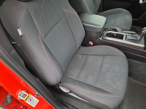 Certified 2016 Toyota Tacoma TRD Sport w/ Towing Package image 16