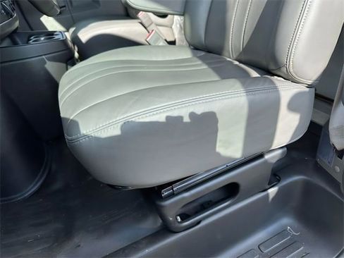 New 2023 Chevrolet Express 4500 w/ Power Convenience Package RWD image 23