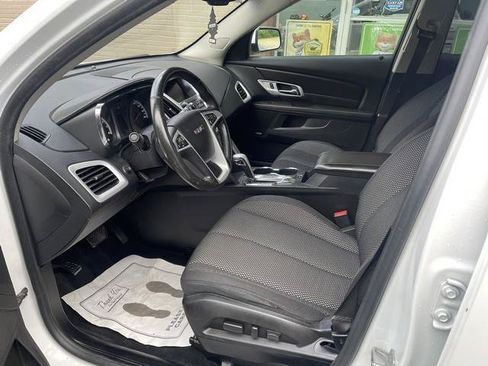 Used 2015 GMC Terrain SLE FWD image 10