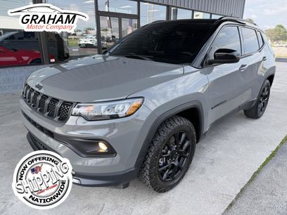 Used 2023 Jeep Compass Latitude w/ Sun and Sound Group
