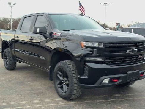 Used 2020 Chevrolet Silverado 1500 LT Trail Boss image 8