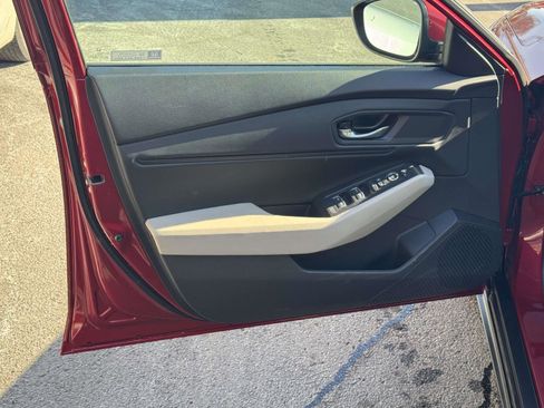 Used 2023 Honda Accord EX image 16