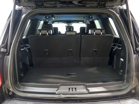 Used 2021 Ford Expedition XLT image 22