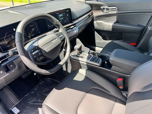 Certified 2026 Kia Sportage SX FWD image 15