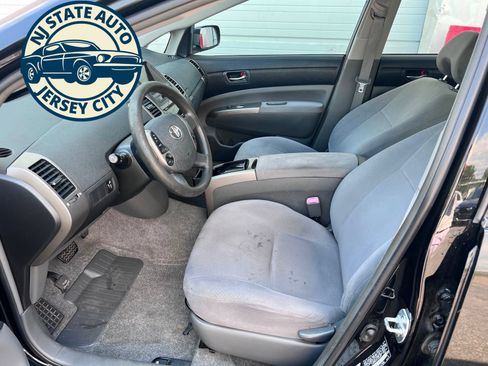 Used 2006 Toyota Prius w/ Pkg 4 FWD image 4