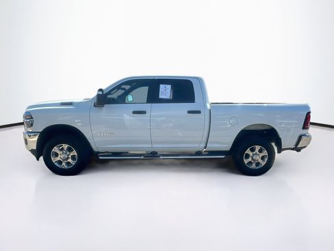 Used 2026 RAM 2500 Big Horn AWD/4WD image 4