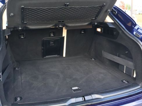 Used 2017 Maserati Levante image 20