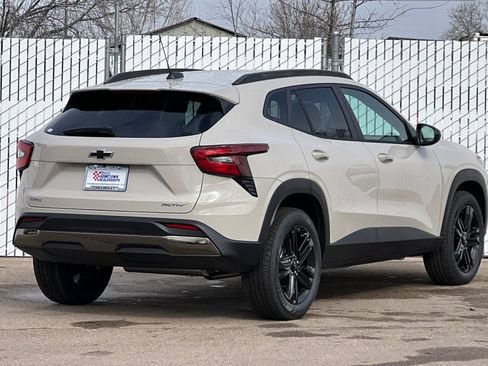 New 2026 Chevrolet Trax ACTIV FWD image 4