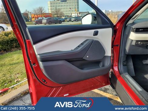 Used 2021 Ford Mustang Mach-E Premium image 10