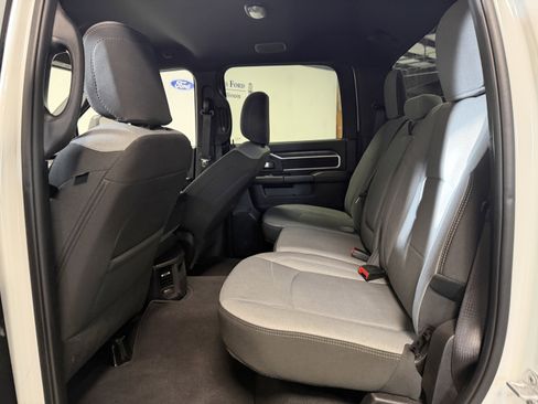 Used 2024 RAM 2500 Big Horn w/ Bed Utility Group image 26