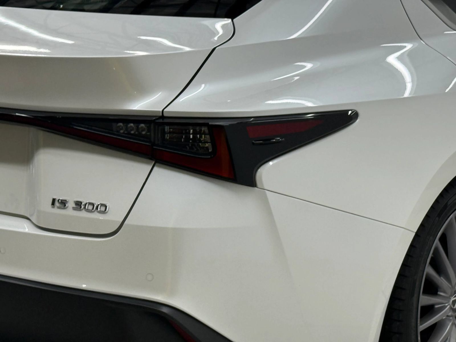 Used 2022 Lexus IS 300 w/ Premium Package RWD image 10