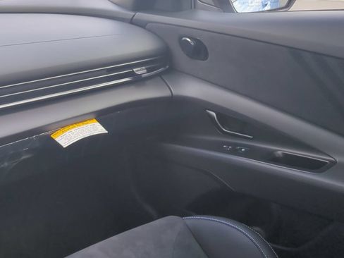 New 2026 Hyundai Elantra N FWD image 18