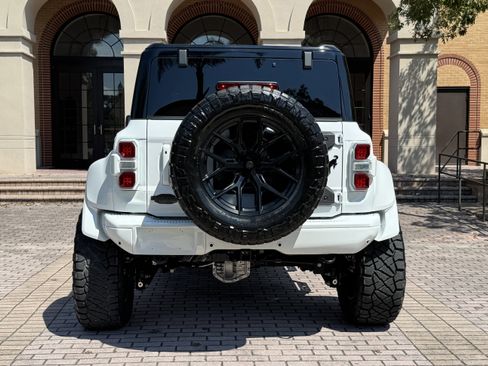Used 2024 Ford Bronco Raptor AWD/4WD image 13