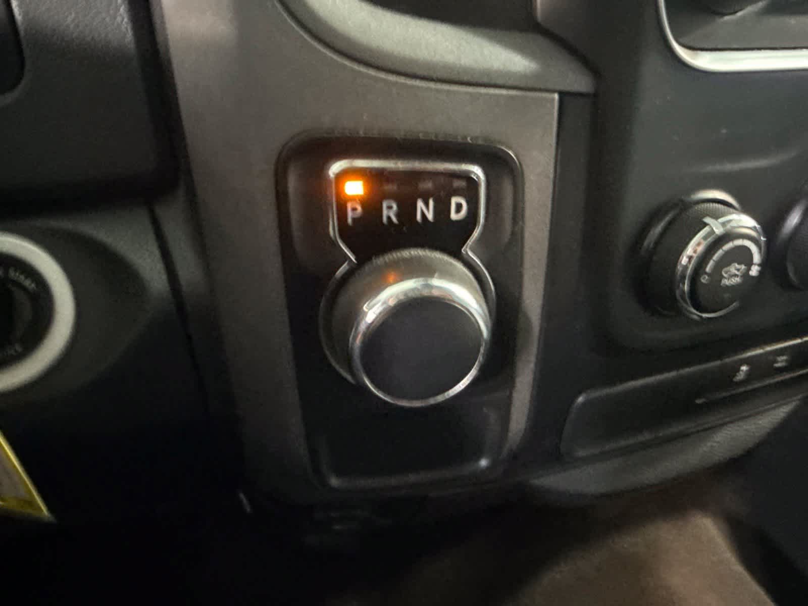 Used 2016 RAM 1500 Express RWD image 19