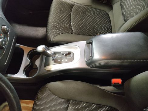 Used 2019 Dodge Journey SE image 26