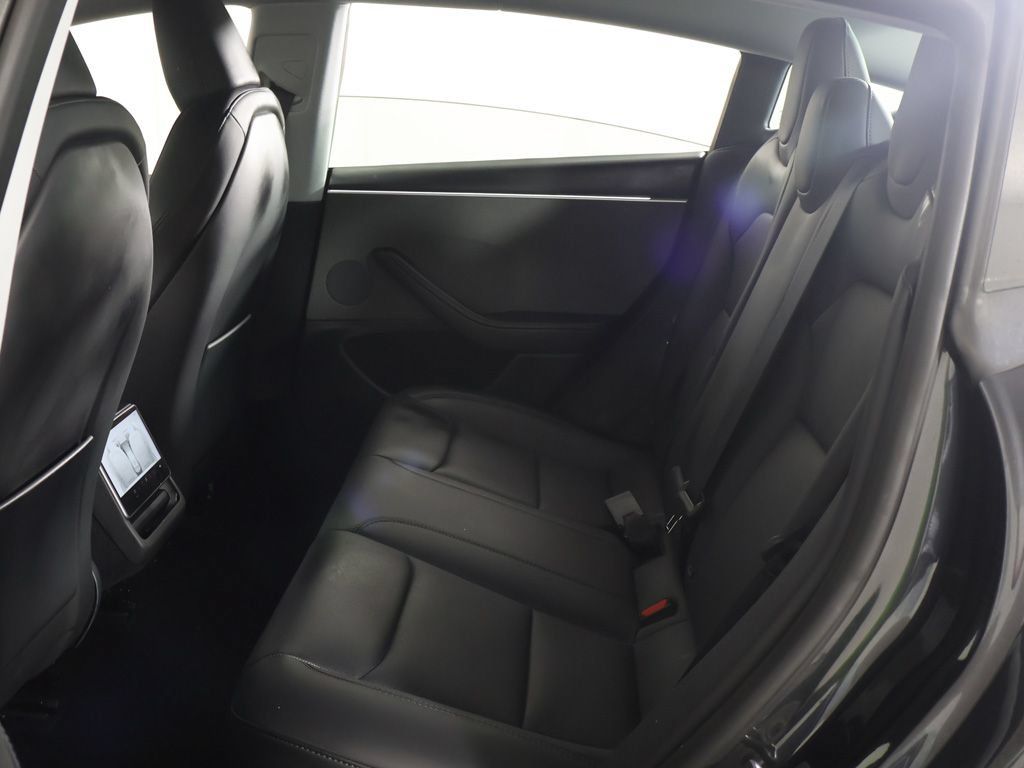 Used 2025 Tesla Model 3 RWD image 34