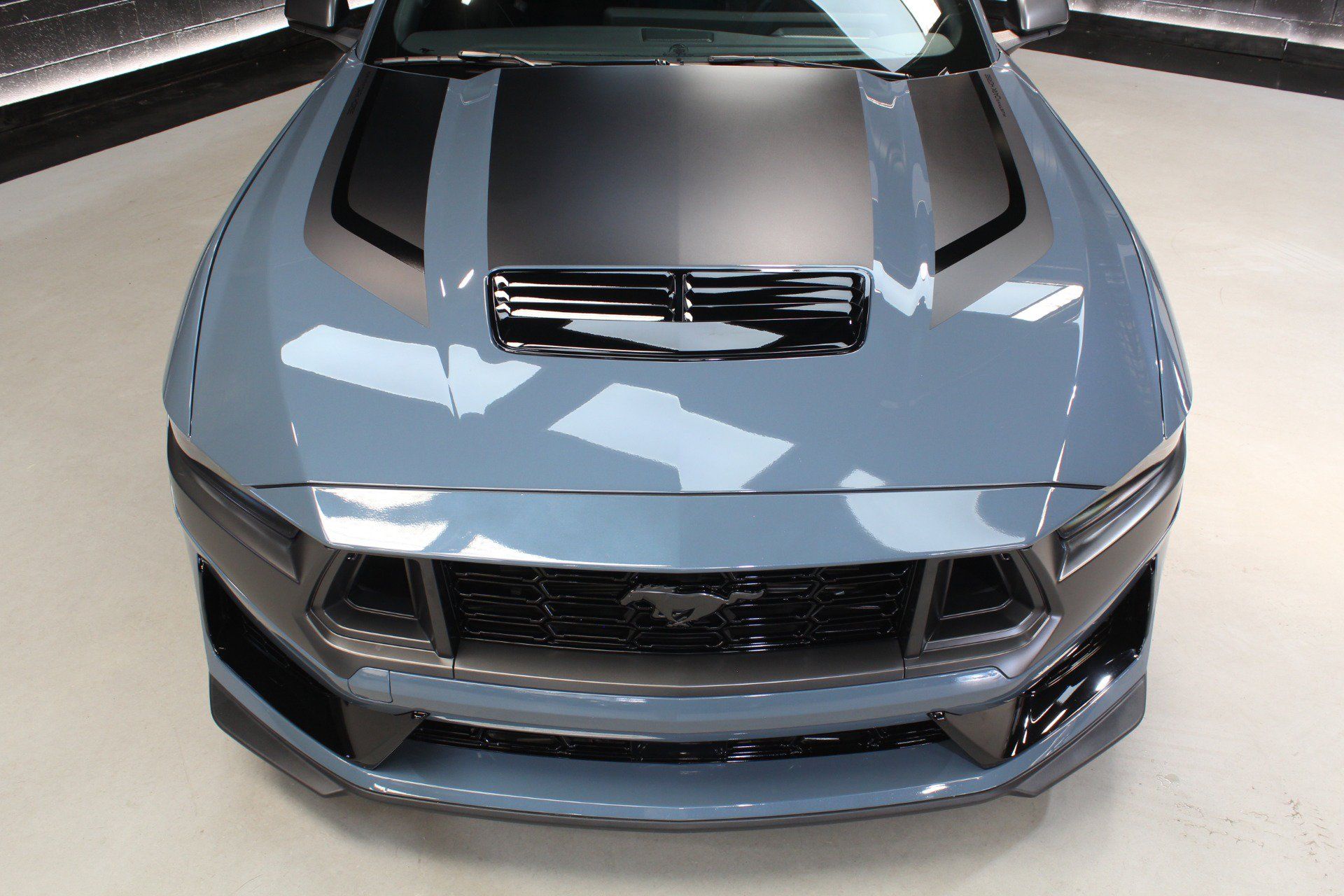 Used 2025 Ford Mustang Dark Horse RWD image 15
