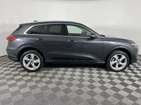 Used 2025 Audi Q5 Premium Plus w/ Premium Plus image 9