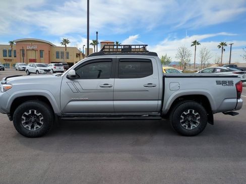 Used 2019 Toyota Tacoma SR5 image 9