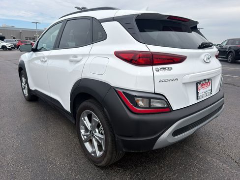 Used 2023 Hyundai Kona SEL AWD/4WD image 7