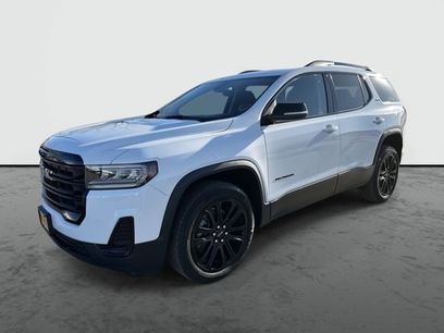 Used 2023 GMC Acadia SLE w/ Driver Convenience Package