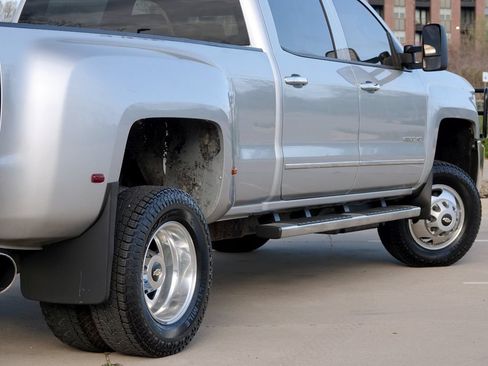 Used 2015 Chevrolet Silverado 3500 LTZ w/ Duramax Plus Package AWD/4WD image 26