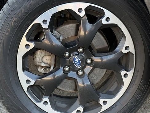 Used 2023 Subaru Crosstrek 2.0i Premium w/ Popular Package #2 image 10