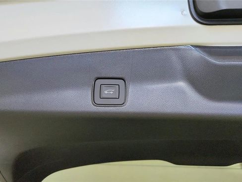 New 2026 Chevrolet TrailBlazer RS w/ Convenience Package AWD/4WD image 19