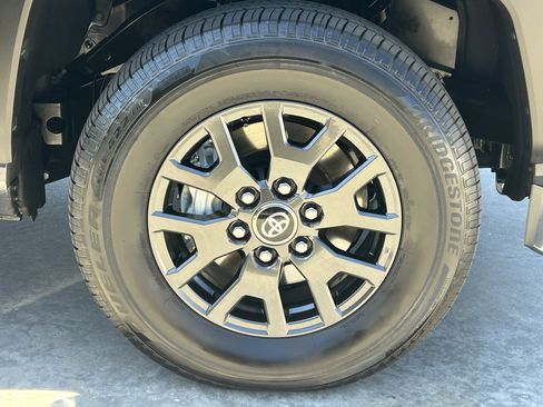 Certified 2026 Toyota 4Runner SR5 AWD/4WD image 8