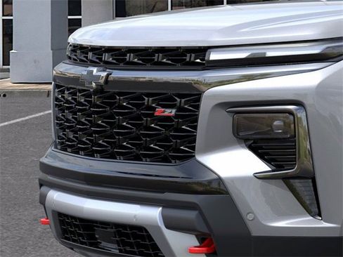 New 2026 Chevrolet Traverse Z71 image 13