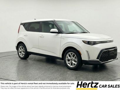 Used 2025 Kia Soul LX w/ LX Technology Package