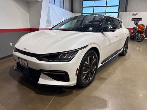 Used 2022 Kia EV6 GT-Line w/ GT-Line Suede Seat Package image 48