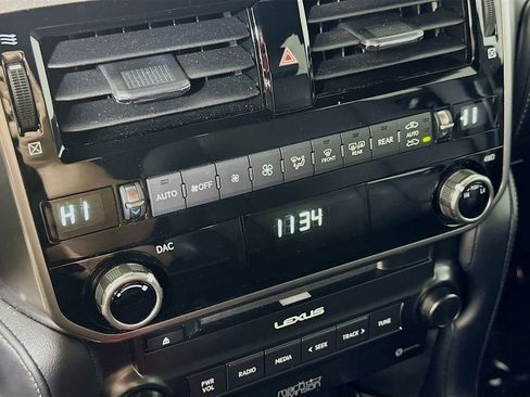 Used 2022 Lexus GX 460 Premium image 28