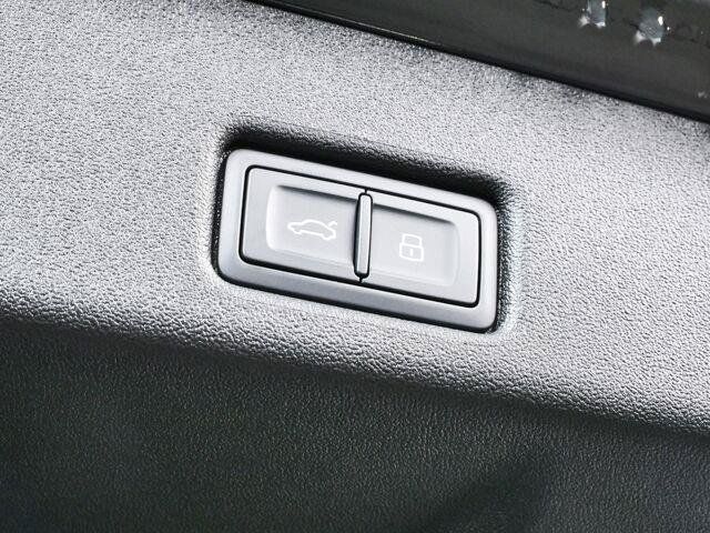 New 2026 Audi Q5 Prestige AWD/4WD image 30