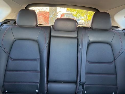 Used 2025 MAZDA CX-5 Carbon Edition image 39