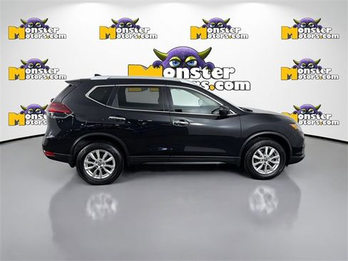 Used 2020 Nissan Rogue S image 4