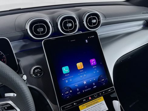 New 2026 Mercedes-Benz GLC 300 image 19