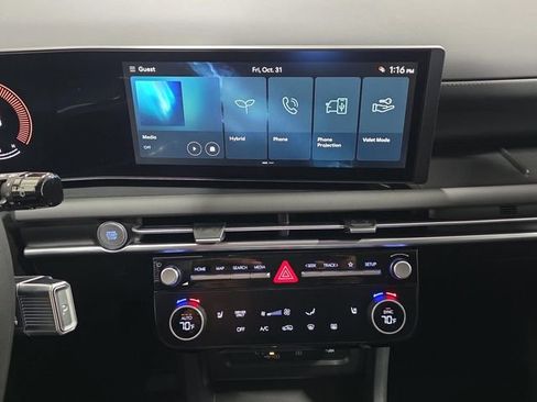 New 2026 Hyundai Tucson SEL image 8