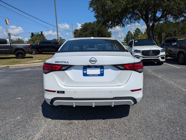 Used 2025 Nissan Sentra SV w/ All-Weather Package FWD image 6