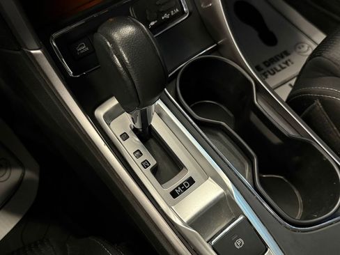 Used 2021 Subaru Ascent Premium w/ Convenience Package image 18