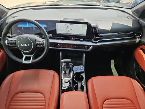 Used 2024 Kia Sportage SX FWD image 12