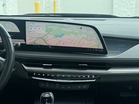 Used 2024 Cadillac XT4 Sport FWD image 14