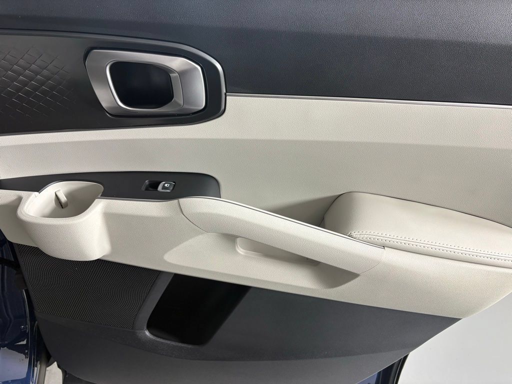 New 2026 Kia Sorento S w/ S Panoramic Sunroof Package FWD image 15