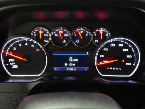 Used 2020 Chevrolet Silverado 1500 LT w/ Texas Edition RWD image 10