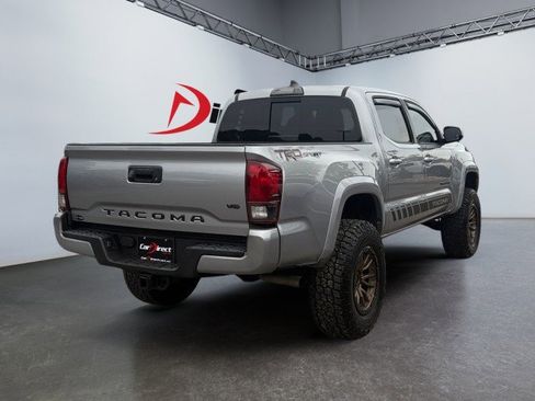 Used 2019 Toyota Tacoma TRD Off-Road image 13